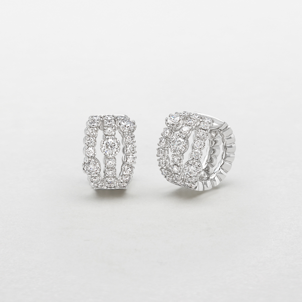 white gold and diamonds earrings