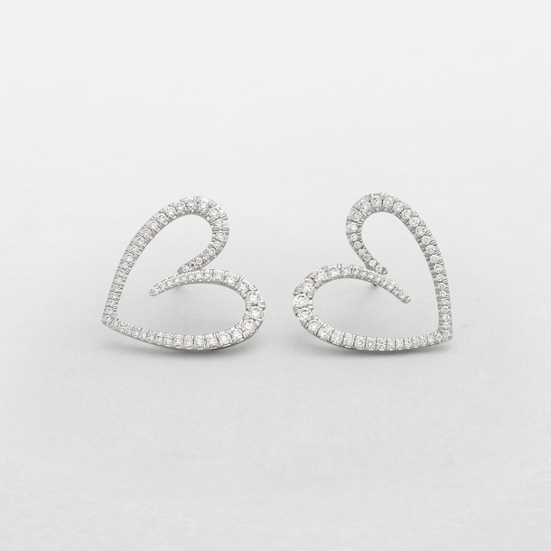 white gold and diamonds earrings