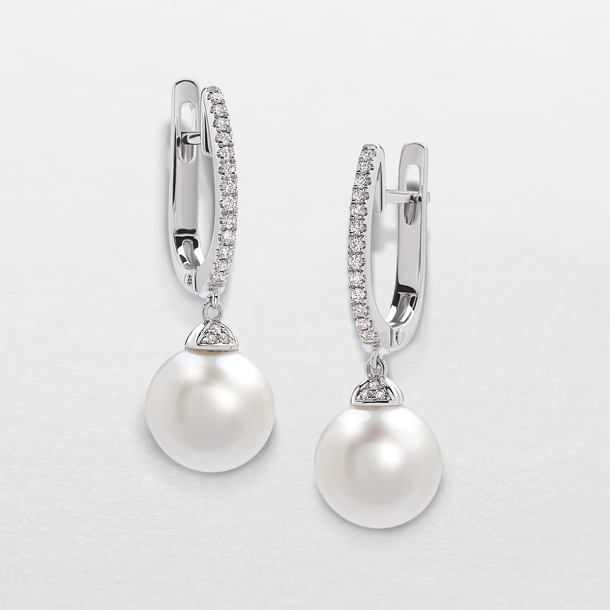 white gold with pearls and diamonds earrings