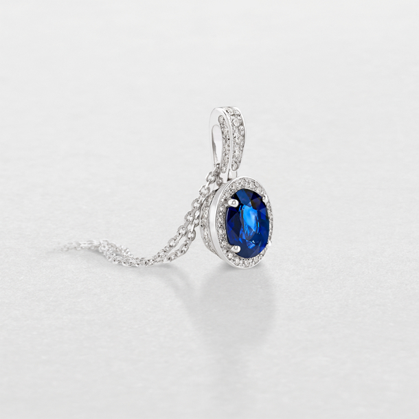 white gold with diamonds and sapphire necklace