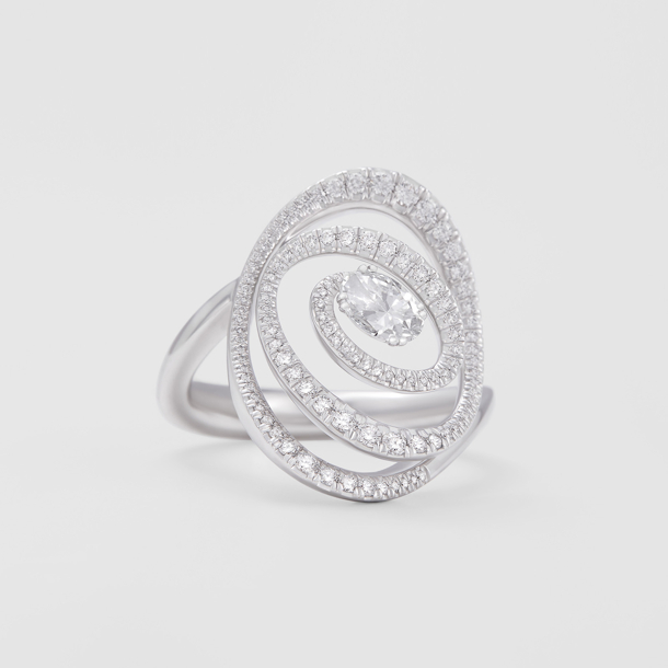 white gold and diamonds ring