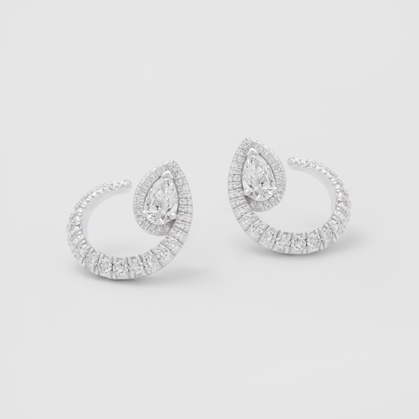 white gold and diamonds earrings