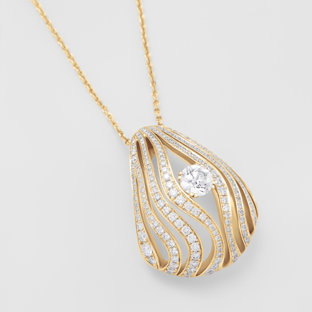 rose gold with diamonds necklace