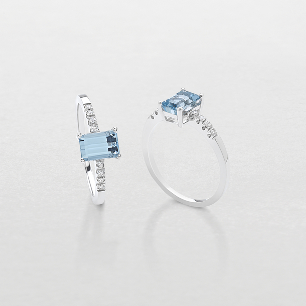 white gold with diamonds and aquamarine ring