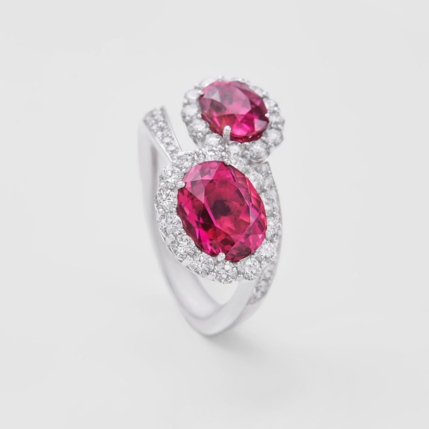 white gold with diamonds and pink tourmalines ring