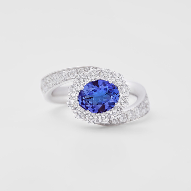 anello in oro bianco, diamanti e tanzanite