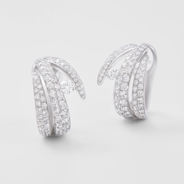 white gold and diamonds earrings