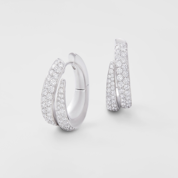 white gold and diamonds earrings