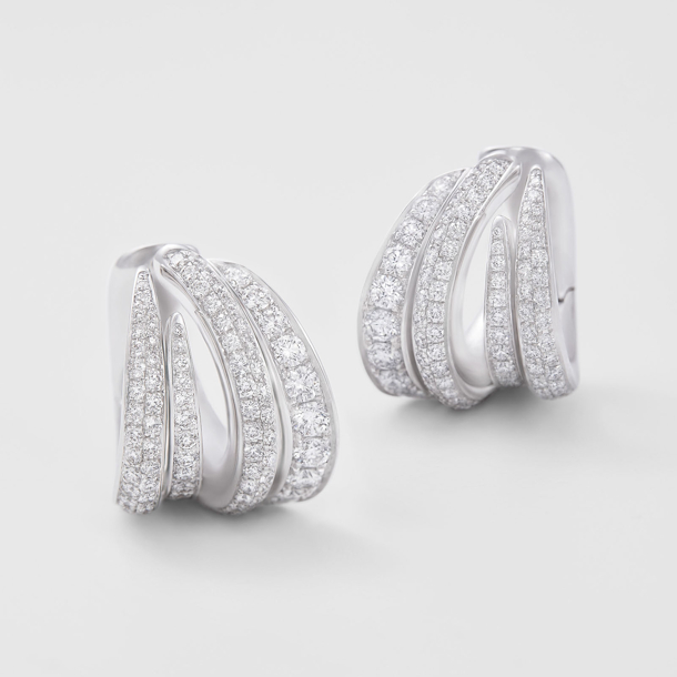 white gold and diamonds earrings