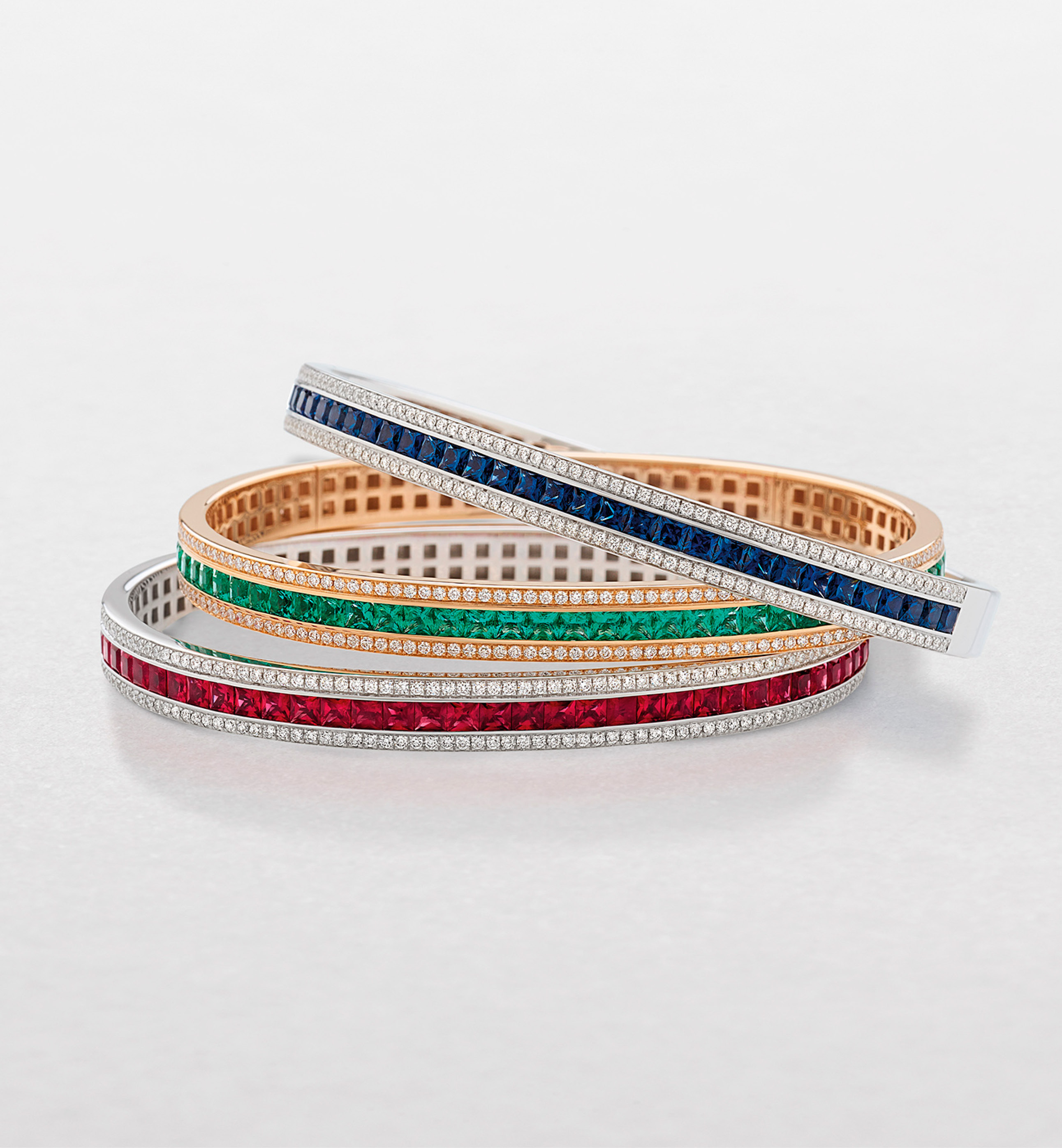 Antologie Collection: 39182 white, pink gold with diamonds and precious color stones bangles